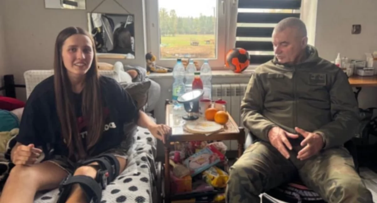 Charytatywne akcje, zbiórka Dominiki przasnyskiego żołnierza Dowódca Ośrodka przekazał swoje wsparcie - zdjęcie, fotografia
