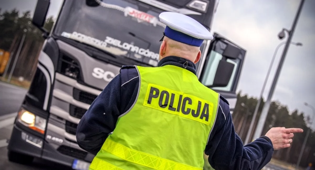 Komunikaty policji , Trwają działania kontrolno prewencyjne Truck - zdjęcie, fotografia