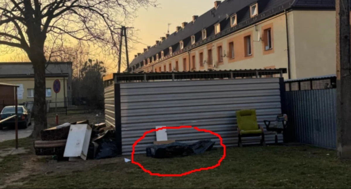Odeszli, Ciało zmarłej leżało śmietnikiem ponad godziny - zdjęcie, fotografia