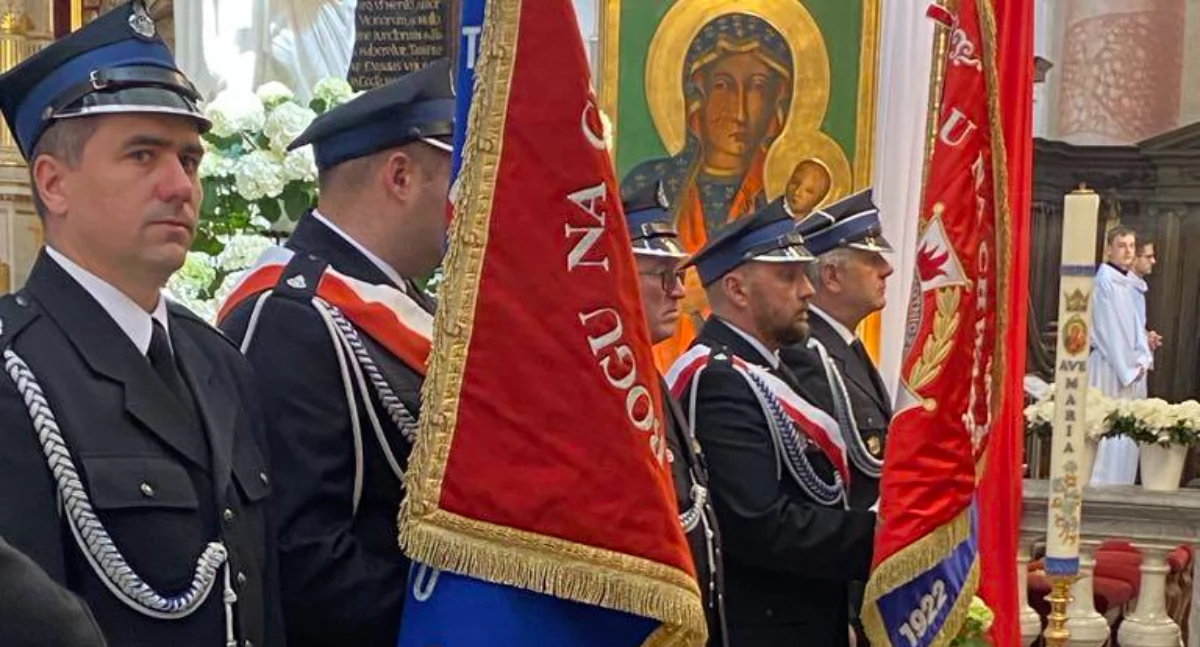 Święta i uroczystości , Uroczyste obchody Strażaka Krasnem - zdjęcie, fotografia