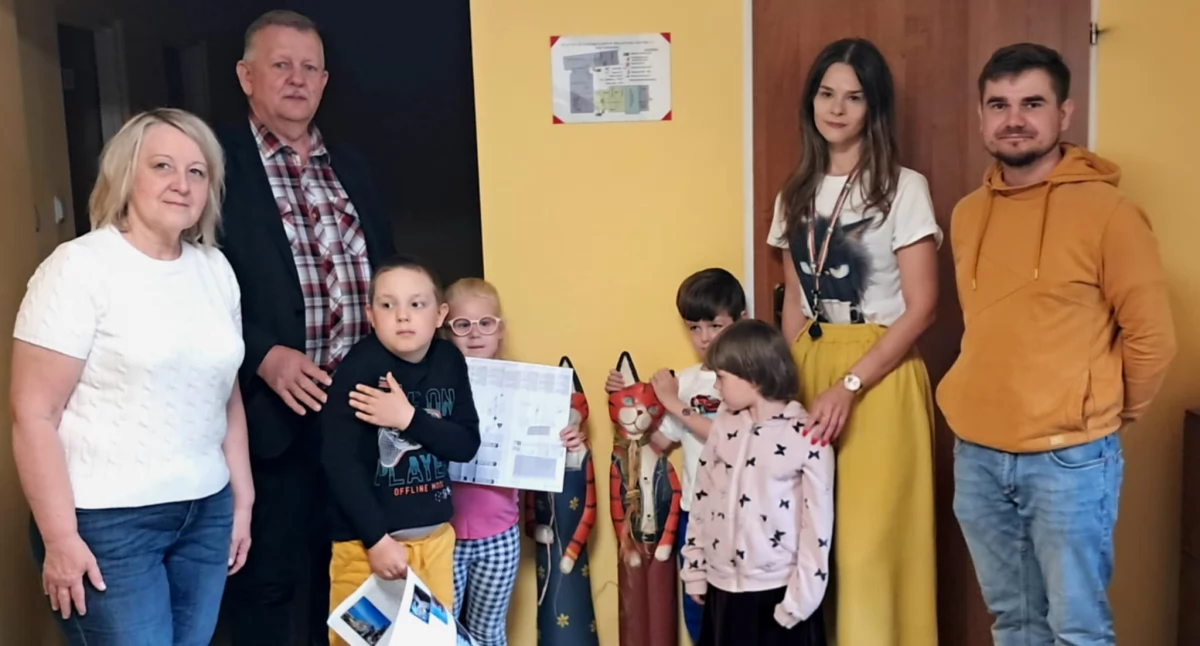 Przedszkola i Żłobki, Przedszkolaki odkrywają tajniki druku wizyta Drukarni Maciejewscy - zdjęcie, fotografia