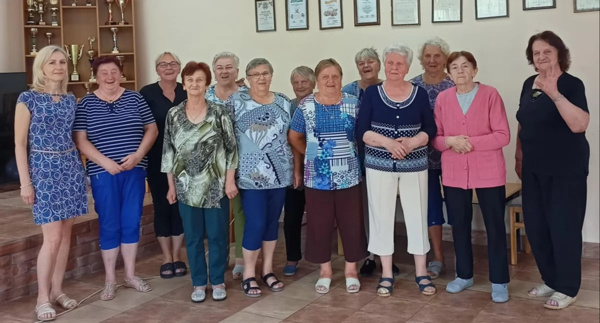 NGO - Stowarzyszania i Fundacje , Aktywnie zdrowo wyjątkowe zajęcia Klubie Seniora Obrębie - zdjęcie, fotografia