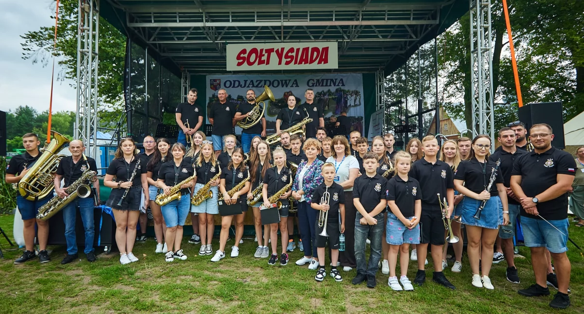 Festyny - Pikniki - Wydarzenia, Odjazdowa Gmina 2025” radość integracja atrakcji Świętym Miejscu - zdjęcie, fotografia