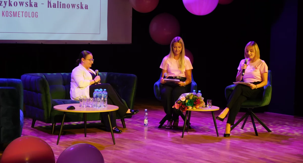 Szkolenia - Konferencje, „Piersi przodu” Przasnysz mówi głośno profilaktyce piersi - zdjęcie, fotografia