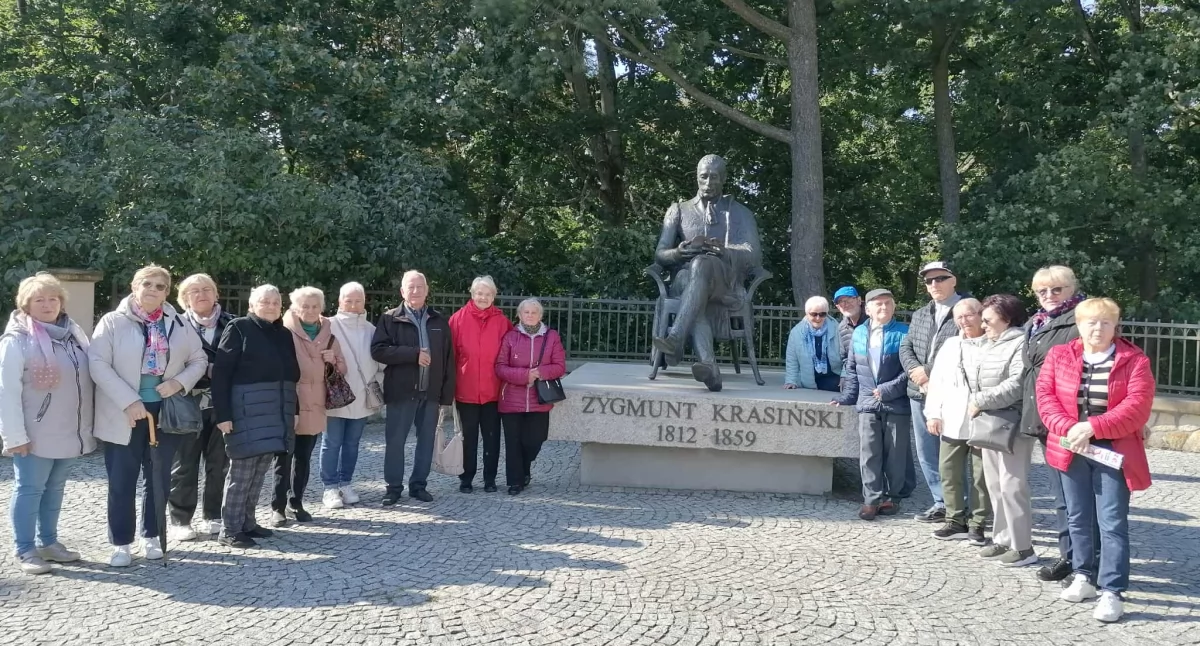NGO - Stowarzyszania i Fundacje , Wycieczka seniorów Opinogóry Gołotczyzny Ciechanowa - zdjęcie, fotografia