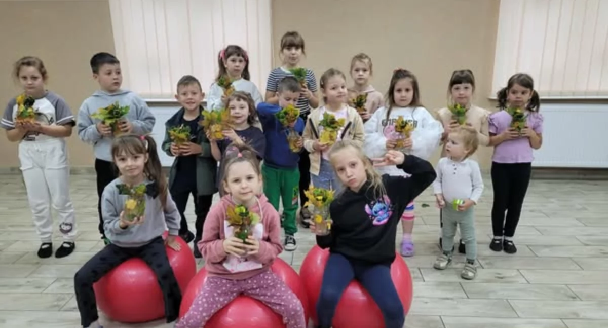 Warsztaty, Jesienne warsztaty kreatywne Świetlicy Wiejskiej Wielodrożu - zdjęcie, fotografia