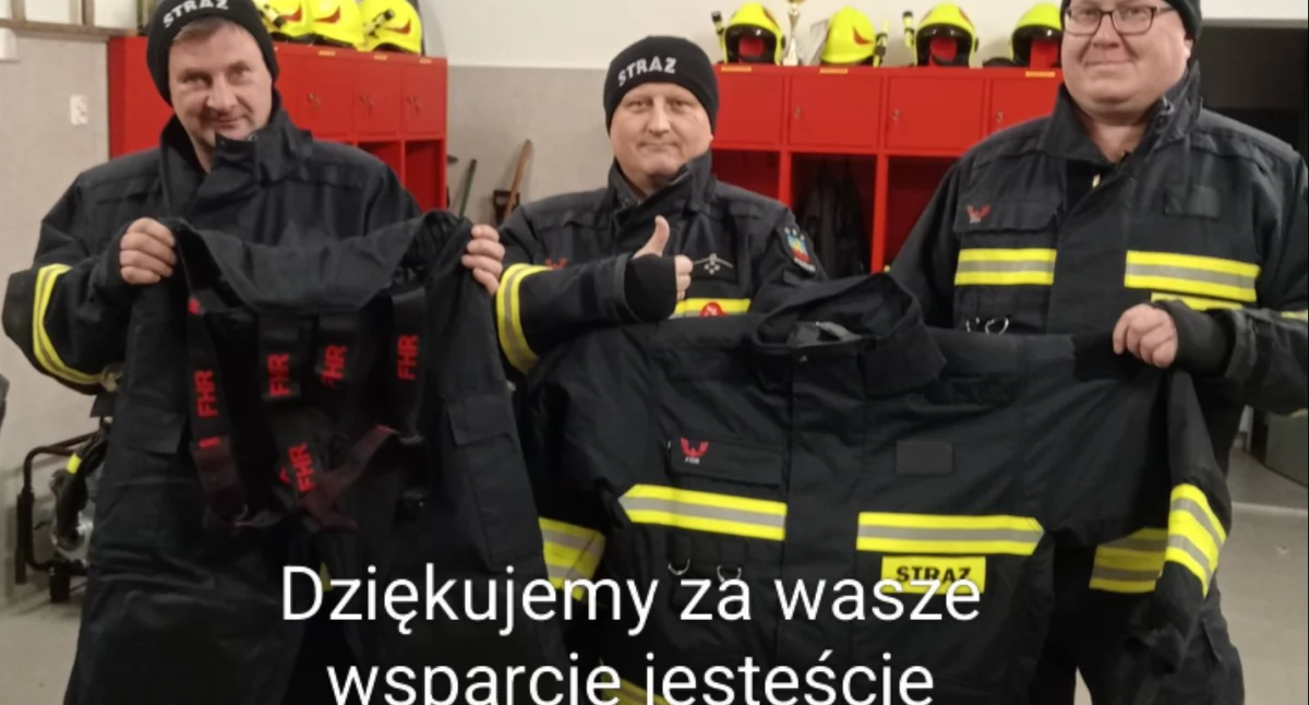 Pożary - Straż , ubranie specjalne Wężewo bezpieczeństwo dzięki wsparciu mieszkańców - zdjęcie, fotografia