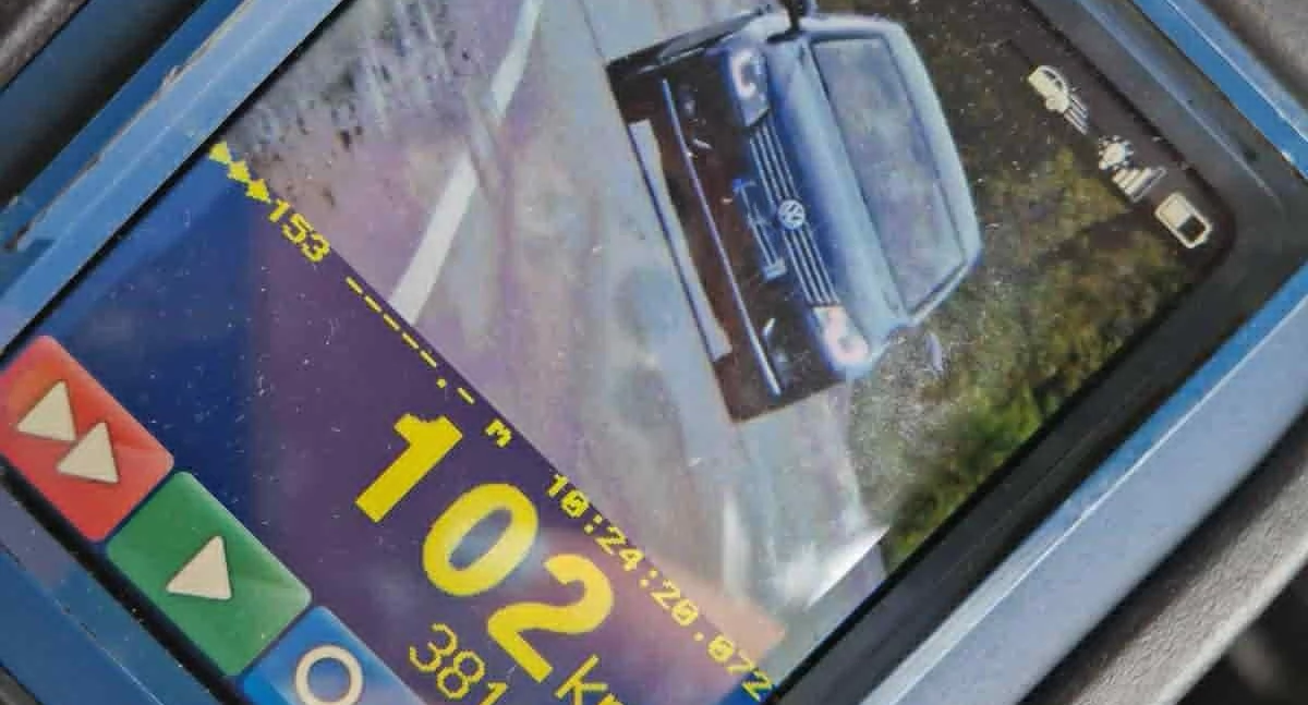 Kronika Kryminalna - Policja, Pędził obszarze zabudowanym - zdjęcie, fotografia