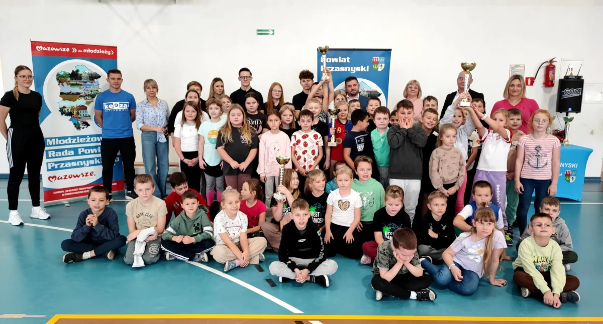 Sport szkolny, Marszowym krokiem zdrowie finał projektu pełnego ruchu radości wspólnoty! - zdjęcie, fotografia