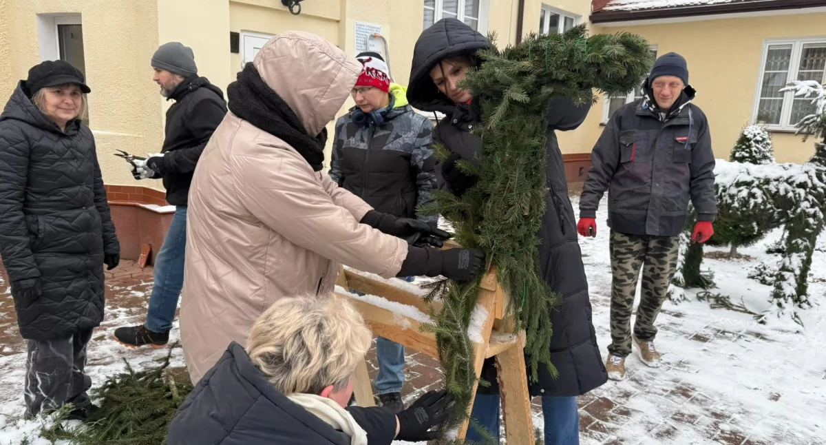 Warsztaty, Świąteczne przygotowania Warsztacie Terapii Zajęciowej Przasnyszu - zdjęcie, fotografia