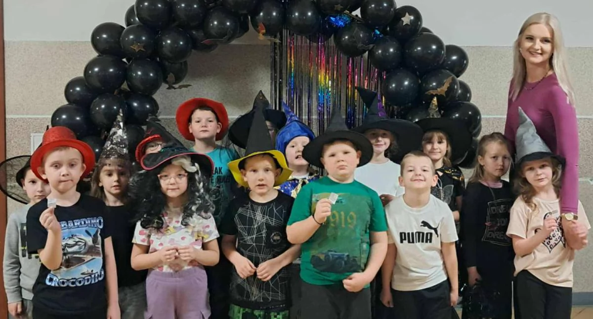 Szkoły podstawowe, Andrzejki Szkole Podstawowej Nowej Krępie - zdjęcie, fotografia