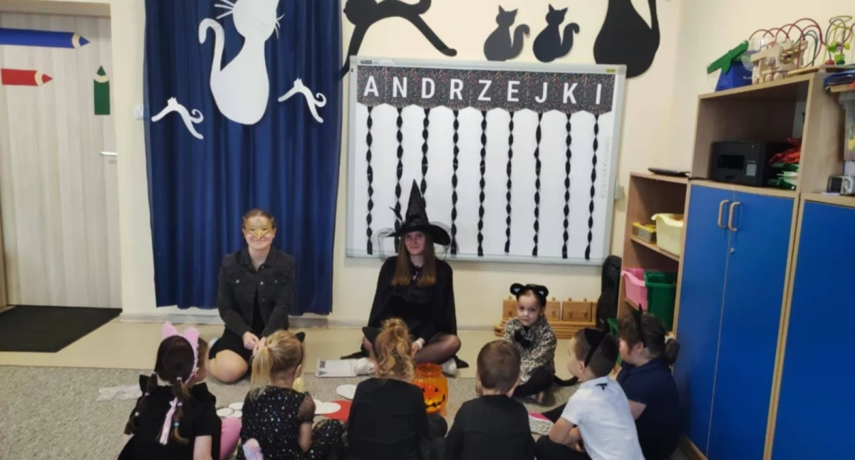 Przedszkola i Żłobki, Kocie Andrzejki Bogatem - zdjęcie, fotografia