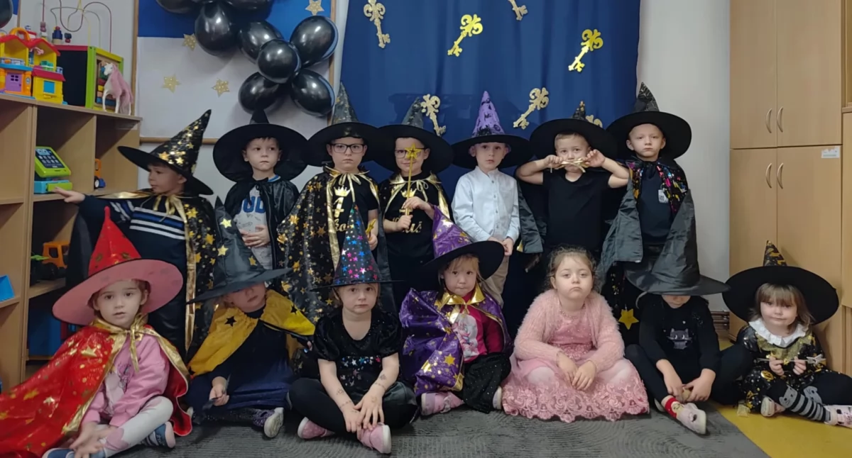 Przedszkola i Żłobki, Andrzejkowe zabawy przedszkolaków - zdjęcie, fotografia