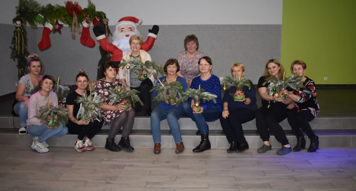 Warsztaty, Świąteczne warsztaty świetlicy wiejskiej Karwaczu! - zdjęcie, fotografia