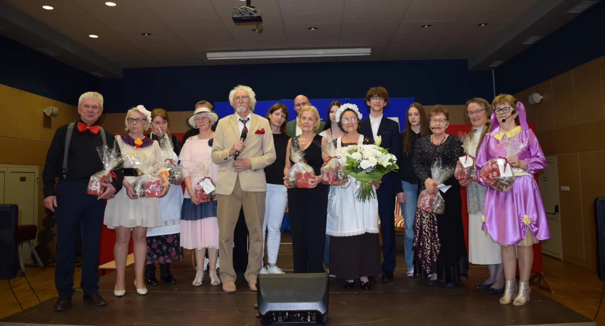 Szkoły średnie, „Most Pokoleń” Chorzele spotkanie które łączy inspiruje - zdjęcie, fotografia