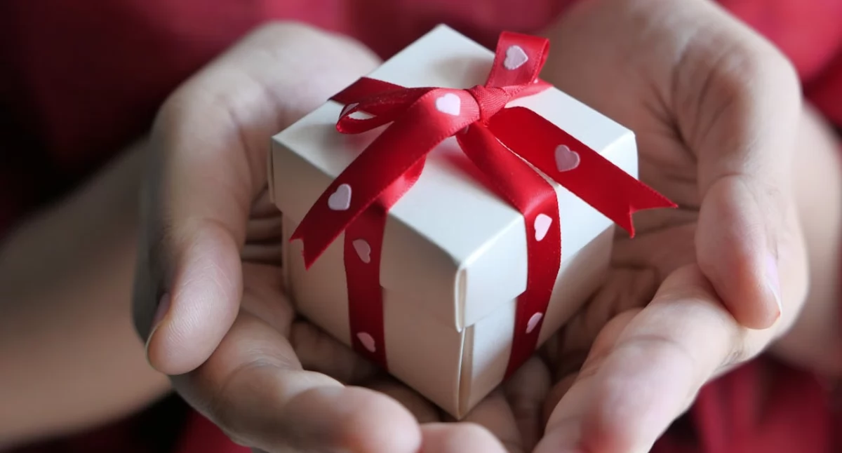 Promocje gospodarcze, wybrać prezent który wzbudzi prawdziwą radość - zdjęcie, fotografia