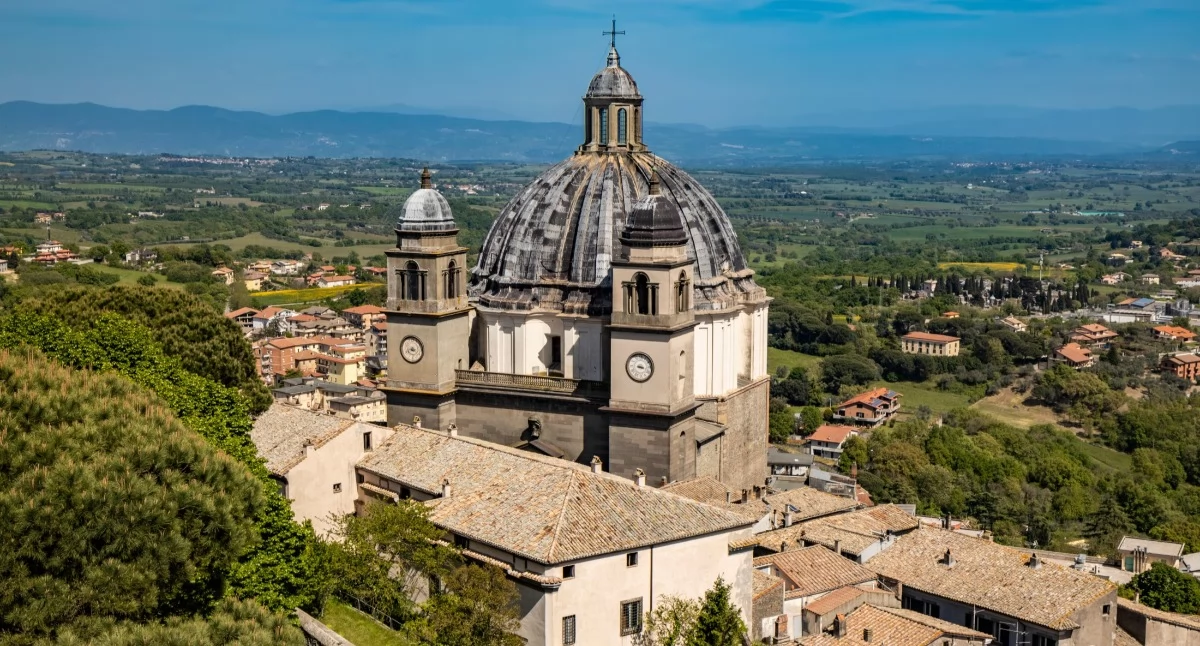 Promocje gospodarcze, Skarby środkowej Italii warto zobaczyć regionie Lacjum - zdjęcie, fotografia