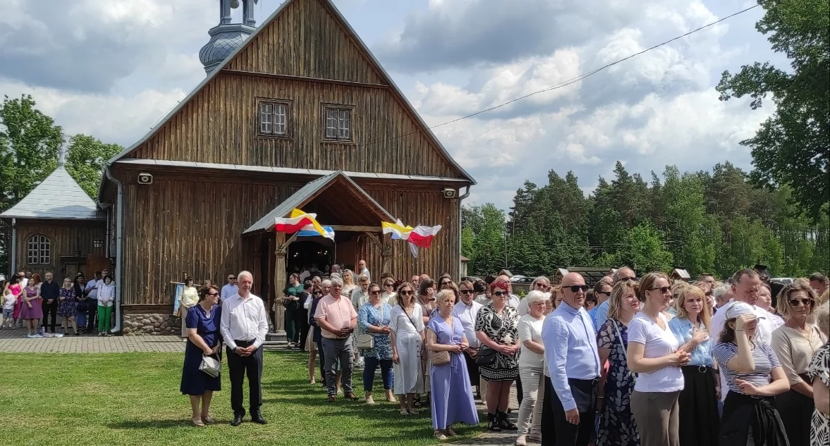 Święta i uroczystości , Zielone Świątki Matki Boskiej Bartnickiej - zdjęcie, fotografia