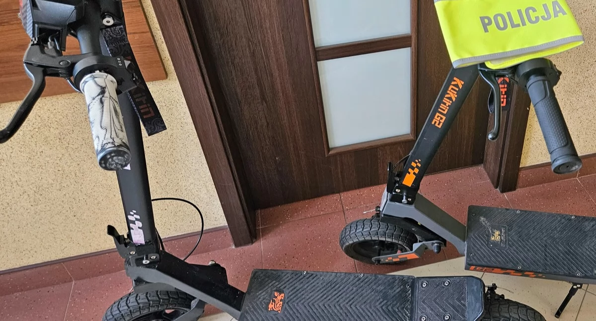 Kronika Kryminalna - Policja, Nieletni kradli elektryczne hulajnogi Ostrołęce Policja odzyskała wszystkie pojazdy - zdjęcie, fotografia