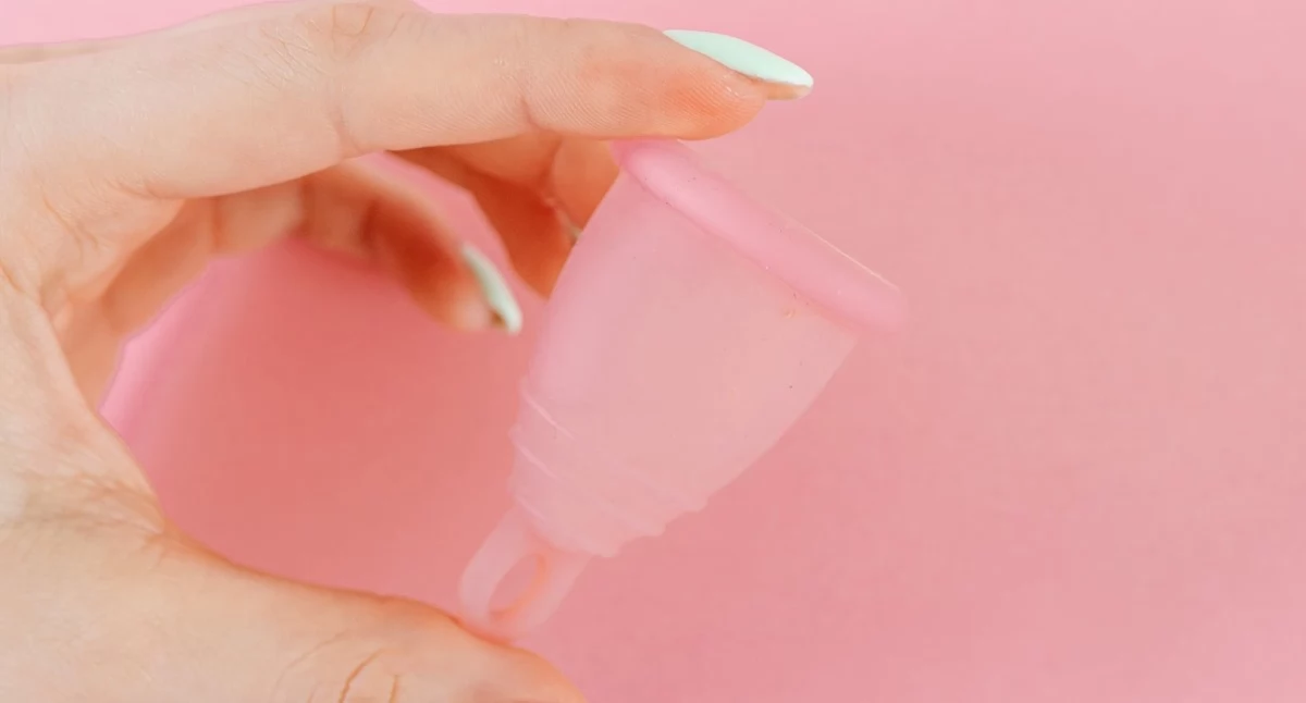 Promocje gospodarcze, prawidłowo dobrać kubeczek menstruacyjny - zdjęcie, fotografia