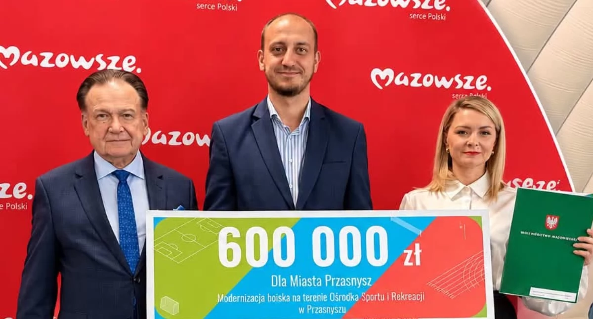 Burmistrz - Rada - Miasto, Prawie sportową infrastrukturę trafi Przasnysza gminy Krasne - zdjęcie, fotografia