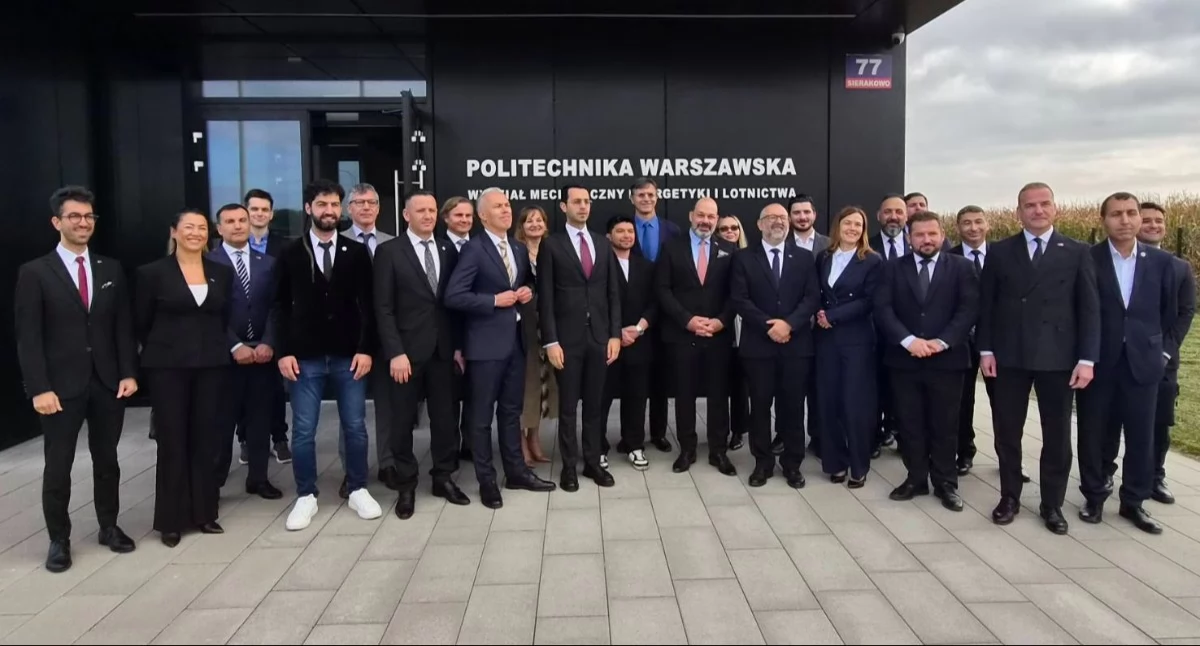 Partie polityczne, Turecki biznes Mazowszu starań senatora Bieńkowskiego - zdjęcie, fotografia