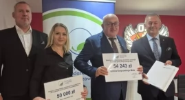 Nowy samochód pożarniczy dla OSP Krzynowłoga Mała. I&hellip;