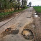Drogą powiatowa Leszno - Sierakowo