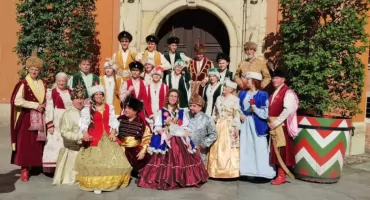 Polonez z Przasnysza na wielkiej scenie – Zespół Tańców Historycznych MDK na XI Międzynarodowym Festiwalu Poloneza w Warszawie