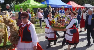 Dożynki Miejsko-Gminno-Parafialne w Krukowie – święto plonów, wspólnoty i wdzięczności