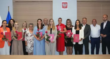 Awans zawodowy nauczycielek z Przasnysza – gratulacje pełne uznania!