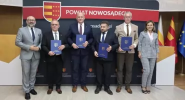 Podpisanie porozumienia o współpracy partnerskiej pomiędzy Powiatem Przasnyskim i Powiatem Nowosądeckim