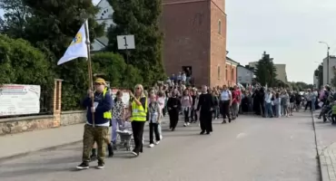 Duchowa wędrówka do Rostkowa – 43. Pielgrzymka Dzieci i Rodziców