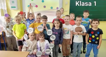 Kolorowy Dzień Kropki w Szkole Podstawowej w Bogatem! 