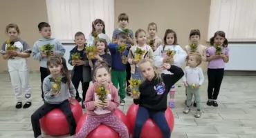 Jesienne warsztaty kreatywne w Świetlicy Wiejskiej w Wielodrożu.