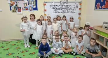 Bal Wszystkich Świętych w Szkole Podstawowej w Bogatem