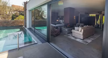 Jak dobrać idealne drzwi tarasowe? Przewodnik dla osób budujących i modernizujących dom