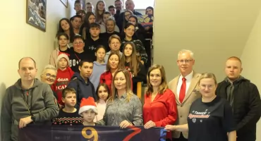 Świąteczne emocje przy planszy – Mikołajkowy Powiatowy Turniej Rummikub w Przasnyszu