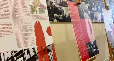 Wystawa „Solidarność – siła, która zmieniła historię” otwarta w LO im. KEN w Przasnyszu