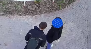 Wandalizm pod okiem kamer. Burmistrz Przasnysza apeluje do sprawców o zgłoszenie się do urzędu