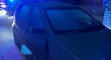 Niebezpieczne zachowanie kierowcy w Świniarach – piesi o mało nie zostali potrąceni