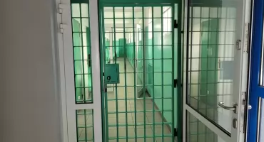 Zlekceważył sądowy zakaz i wsiadł za kierownicę. Szybka reakcja policji i wyrok w 48 godzin