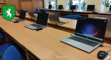 Nowoczesne szkoły w Gminie Jednorożec. Inwestycja w edukację przyszłości