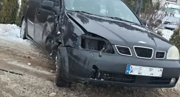 Ślisko na drogach powiatu przasnyskiego. Trzy zdarzenia jednego dnia