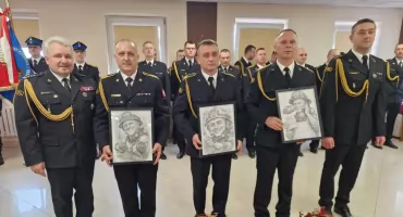 Zasłużeni strażacy KP PSP w Przasnyszu przeszli na emeryturę