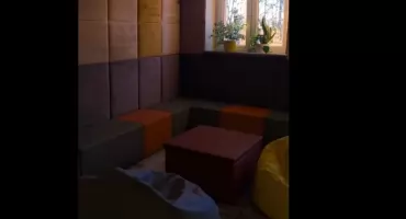 Nowa przestrzeń wsparcia w Przasnyszu. Strefa relaksu dla uczniów Specjalnego Ośrodka