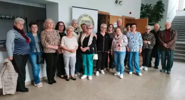 Seniorzy z Chorzel zakończyli projekt z uśmiechem i refleksją
