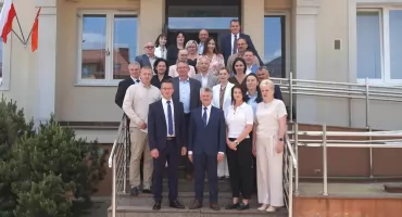 Burmistrz Chorzel z jednogłośnym absolutorium. Podsumowano rok inwestycji i milionowych dotacji
