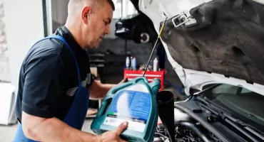 Co oznaczają 5W-30 5W-40 i 10W-40 w oleju silnikowym