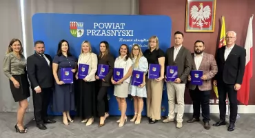 Osiem nowych awansów w oświacie. Nauczyciele złożyli uroczyste ślubowanie